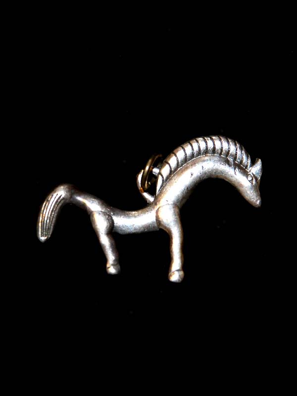 Конь с кольцом (серебро)